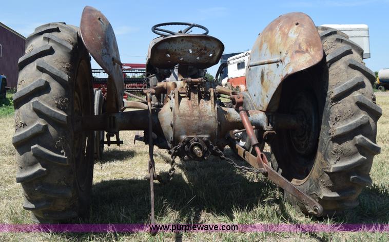 image for item J7939 Massey-Ferguson TE20 tractor