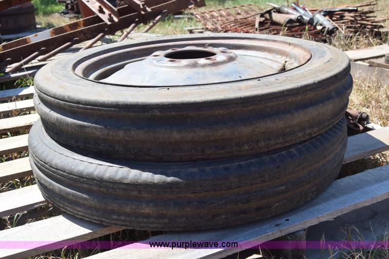 image for item J7939 Massey-Ferguson TE20 tractor