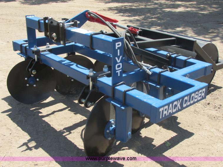 image for item J8234 Pivot track closer