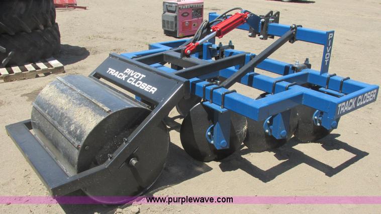 image for item J8234 Pivot track closer