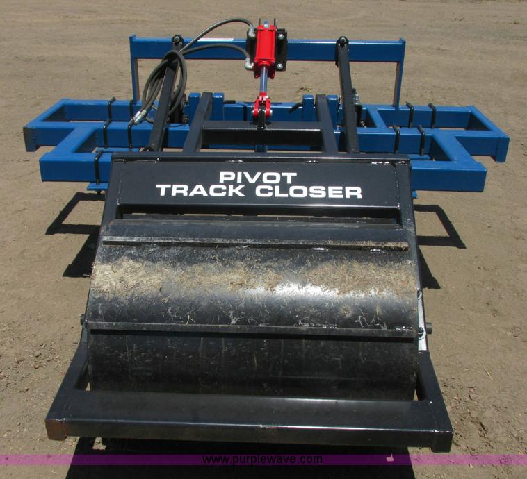 image for item J8234 Pivot track closer