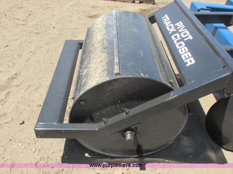 image for item J8234 Pivot track closer