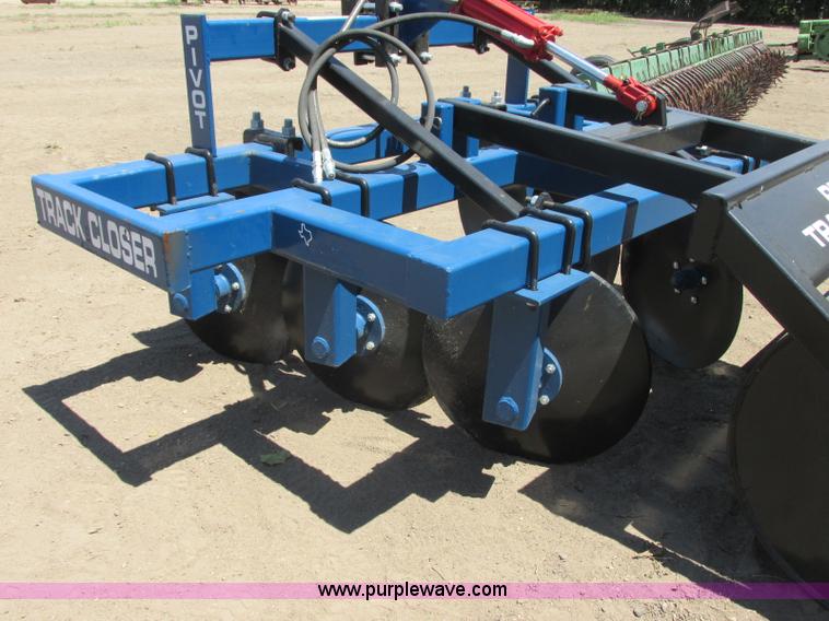 image for item J8234 Pivot track closer