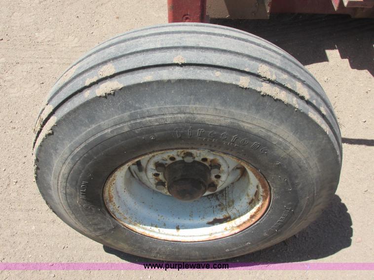 image for item J8237 Silopress XP3 silage bagger