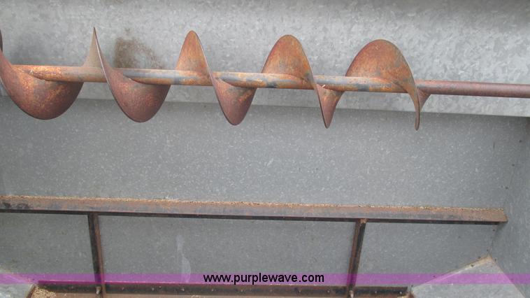 image for item J8562 Allis Chalmers Gleaner K Corn-Soybean Special combine