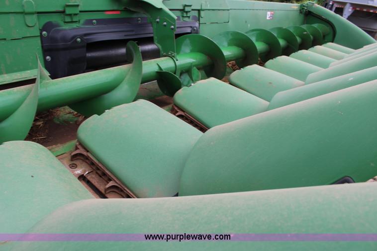 image for item K1003 2010 John Deere 612C Stalkmaster chopping corn head