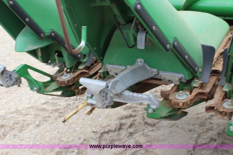 image for item K1003 2010 John Deere 612C Stalkmaster chopping corn head