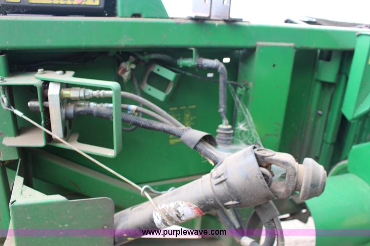 image for item K1004 John Deere 893 corn head