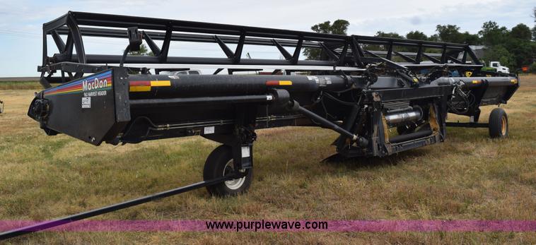 image for item K6115 2005 MacDon 963 draper head