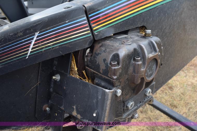 image for item K6115 2005 MacDon 963 draper head