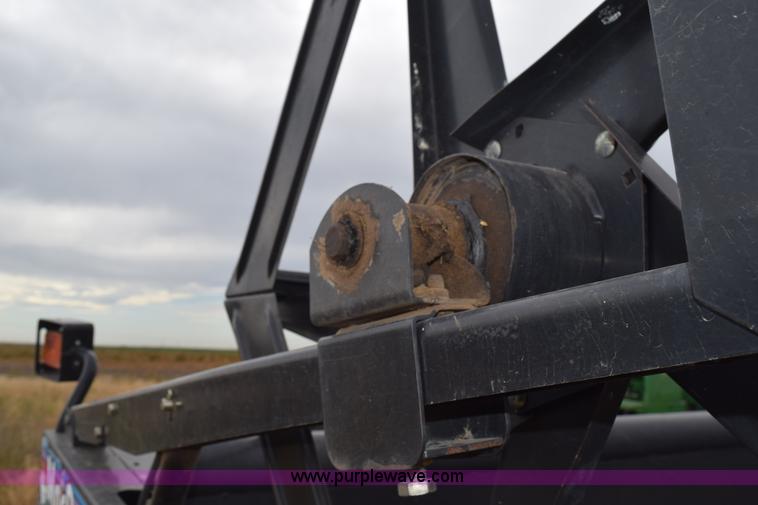 image for item K6115 2005 MacDon 963 draper head