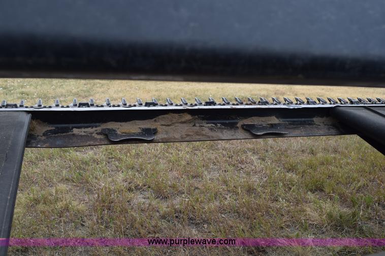 image for item K6115 2005 MacDon 963 draper head