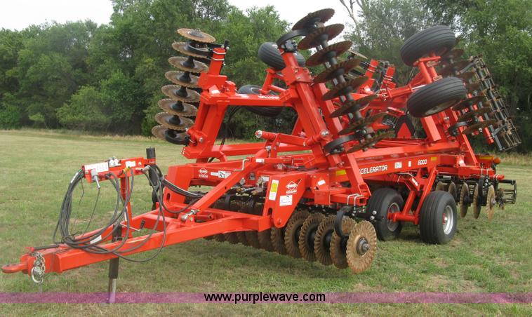 image for item K8685 2013 Kuhn-krause 8000 Excelerator vertical tiller