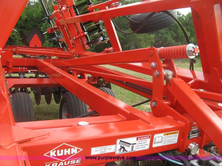 image for item K8685 2013 Kuhn-krause 8000 Excelerator vertical tiller