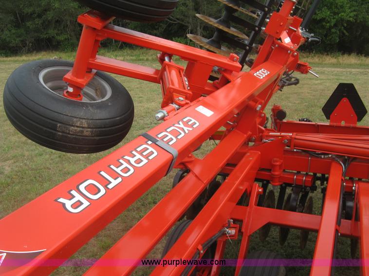 image for item K8685 2013 Kuhn-krause 8000 Excelerator vertical tiller