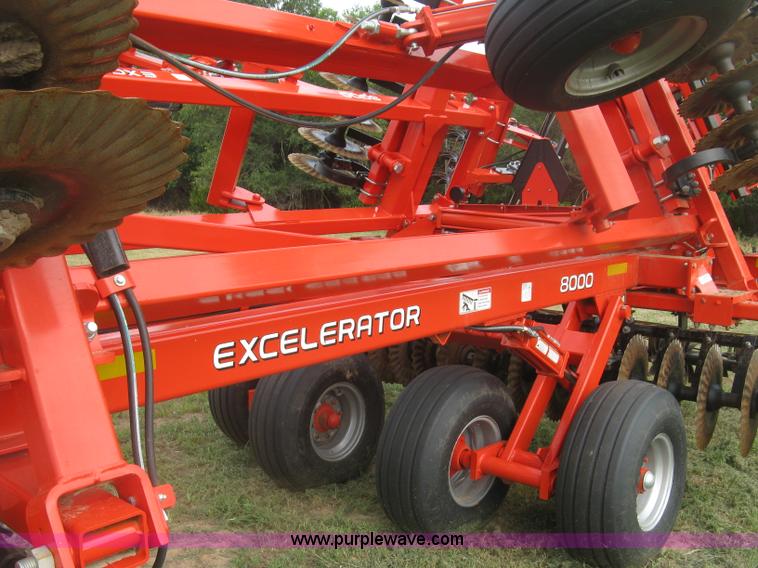 image for item K8685 2013 Kuhn-krause 8000 Excelerator vertical tiller