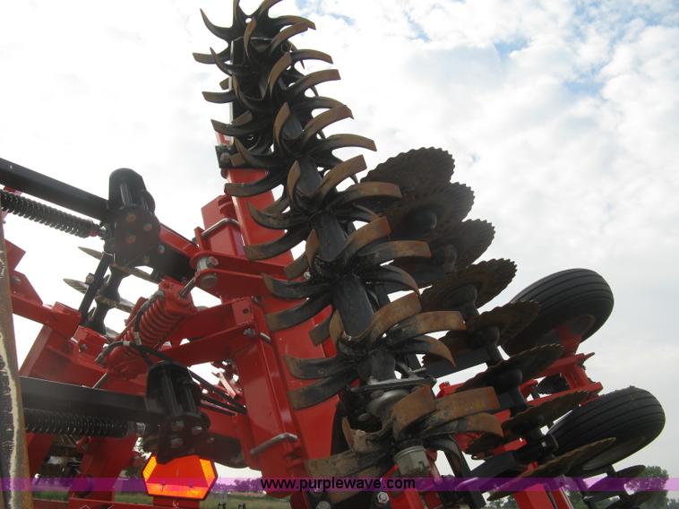 image for item K8685 2013 Kuhn-krause 8000 Excelerator vertical tiller