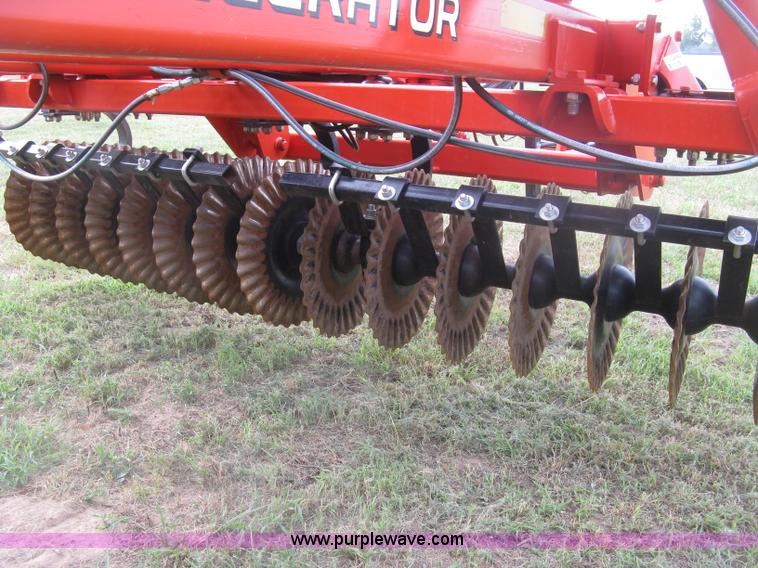 image for item K8685 2013 Kuhn-krause 8000 Excelerator vertical tiller