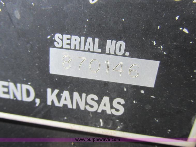 image for item L4008 Great Bend 870 loader