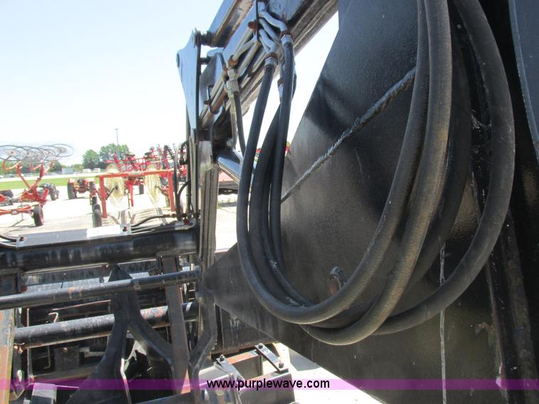 image for item L4008 Great Bend 870 loader