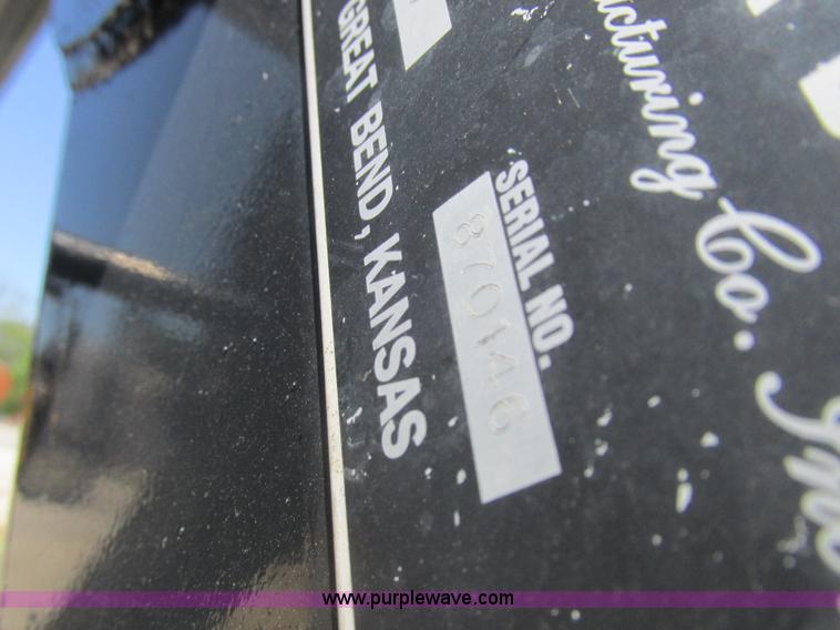 image for item L4008 Great Bend 870 loader