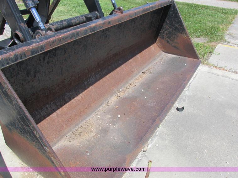 image for item L4008 Great Bend 870 loader