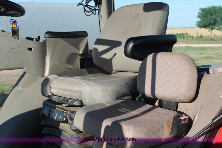 image for item L4337 2002 Case IH MX270 MFWD tractor