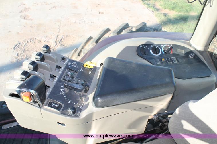 image for item L4337 2002 Case IH MX270 MFWD tractor