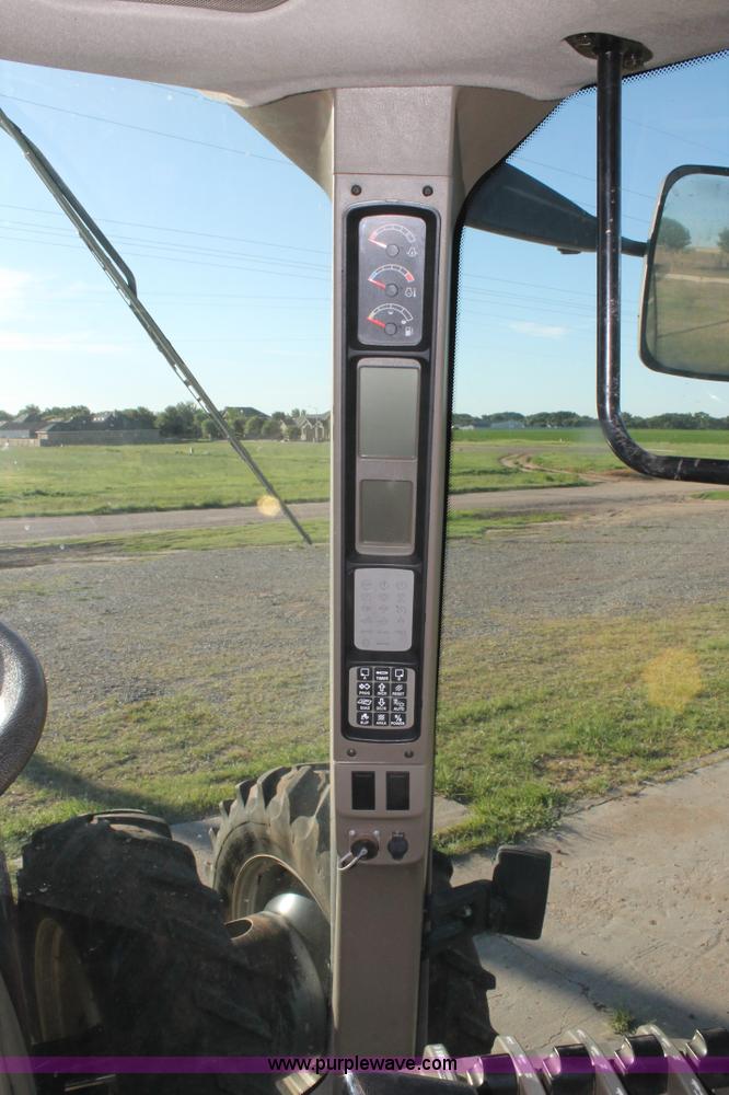 image for item L4337 2002 Case IH MX270 MFWD tractor