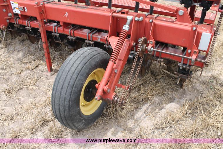 image for item L4343 Sunflower 9411 grain drill