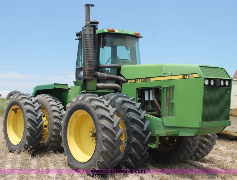 image for item L4349 1990 John Deere 8760 4WD tractor
