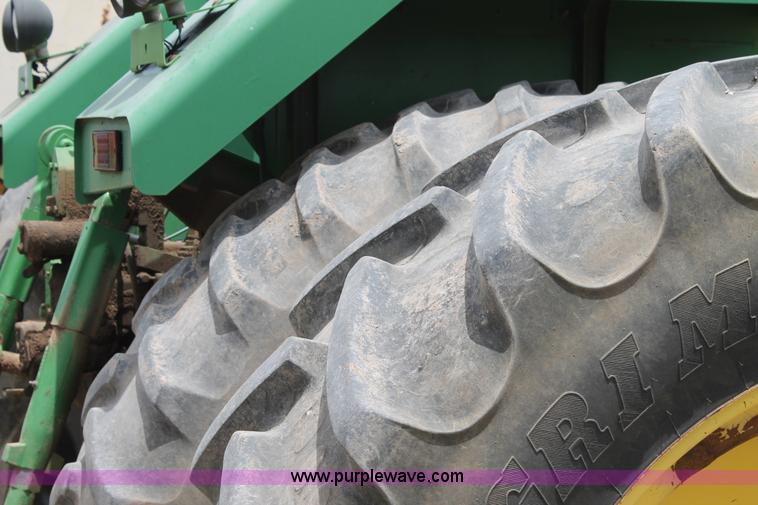 image for item L4349 1990 John Deere 8760 4WD tractor