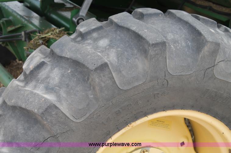 image for item L4350 1995 John Deere 9600 combine