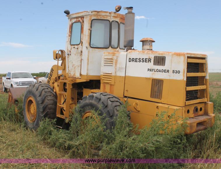 image for item L4351 1978 Dresser 530 Payloader wheel loader