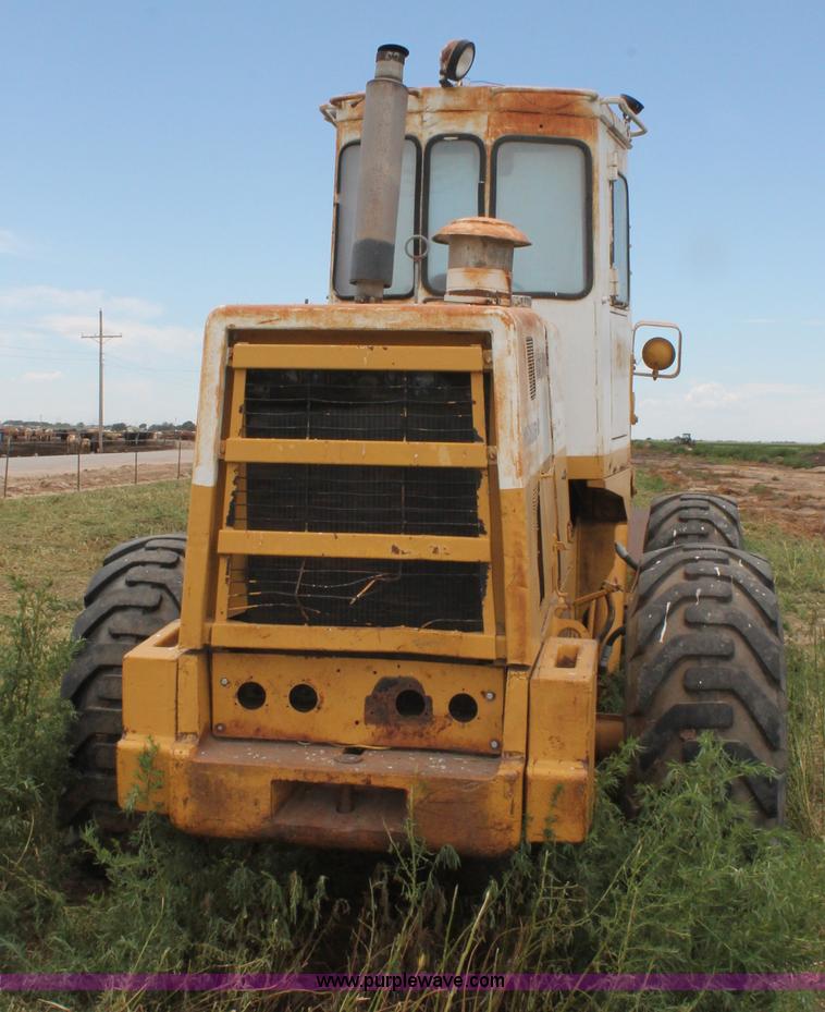 image for item L4351 1978 Dresser 530 Payloader wheel loader