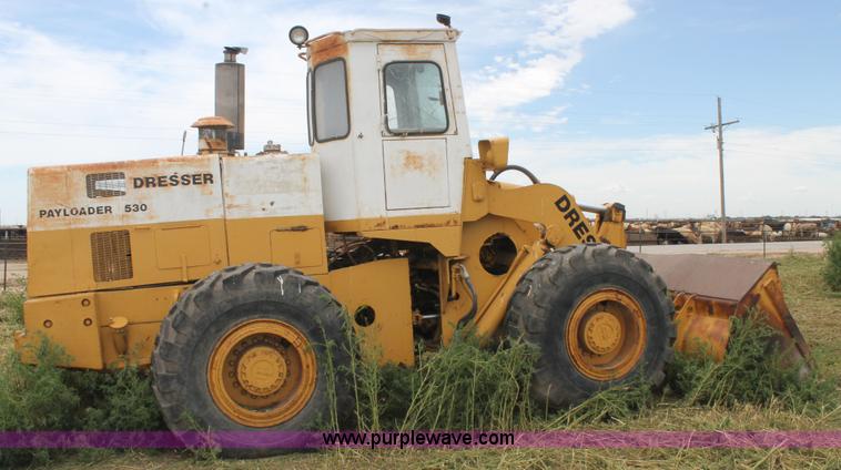 image for item L4351 1978 Dresser 530 Payloader wheel loader