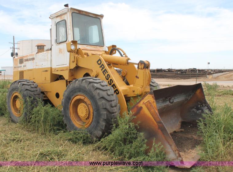 image for item L4351 1978 Dresser 530 Payloader wheel loader