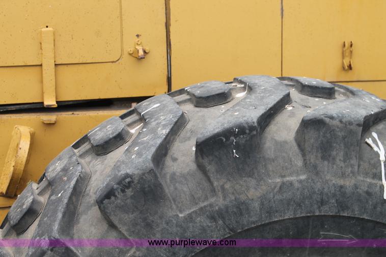 image for item L4351 1978 Dresser 530 Payloader wheel loader