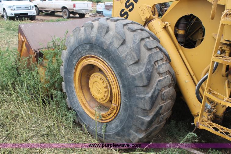 image for item L4351 1978 Dresser 530 Payloader wheel loader