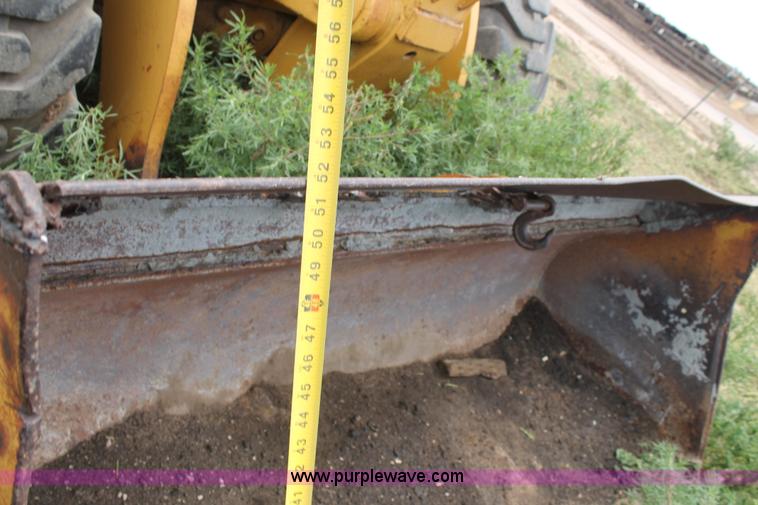 image for item L4351 1978 Dresser 530 Payloader wheel loader