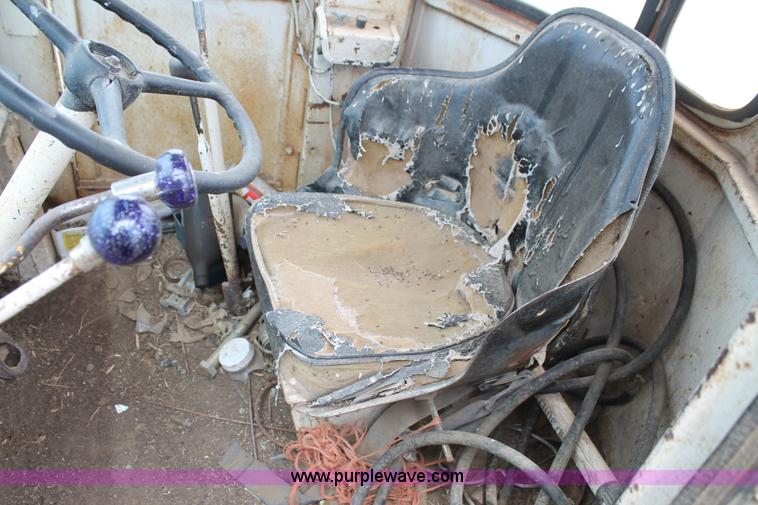 image for item L4351 1978 Dresser 530 Payloader wheel loader