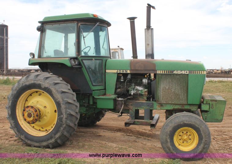 image for item L4353 1981 John Deere 4640 tractor
