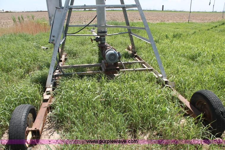 image for item L4355 Reinke 65GLEPA quarter mile center pivot sprinkler