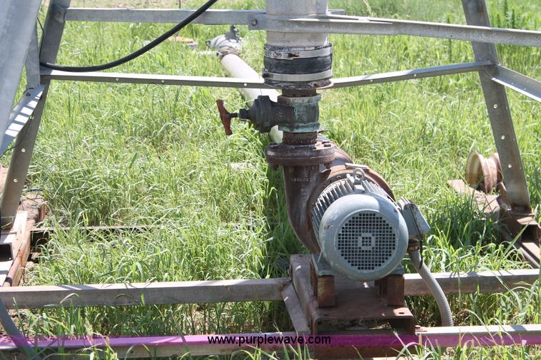 image for item L4355 Reinke 65GLEPA quarter mile center pivot sprinkler