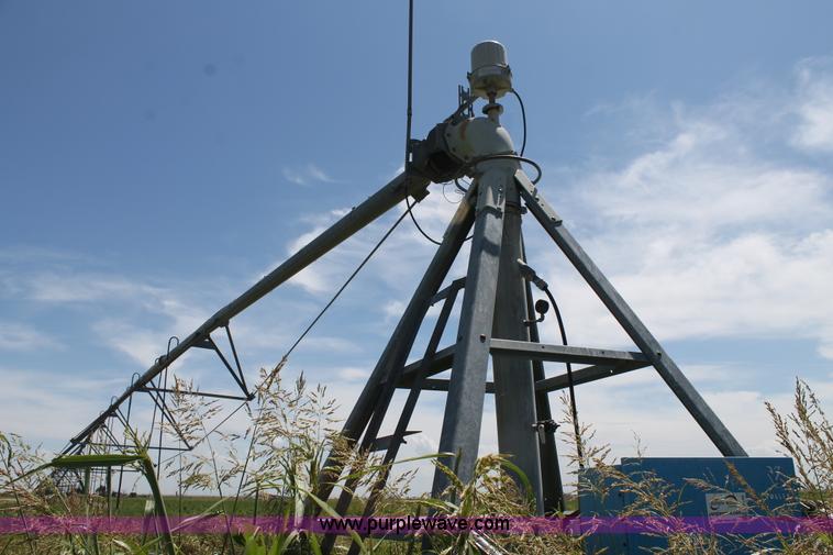 image for item L4356 Valley quarter mile center pivot sprinkler