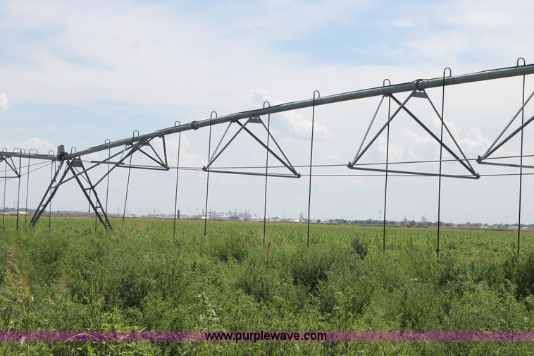 image for item L4356 Valley quarter mile center pivot sprinkler