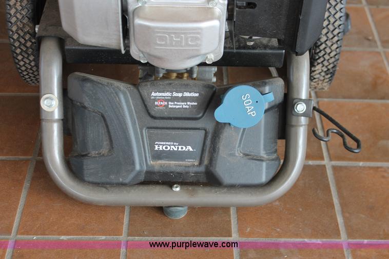Honda Blackmax pressure washer in Oklahoma City, OK Item AK9564 sold