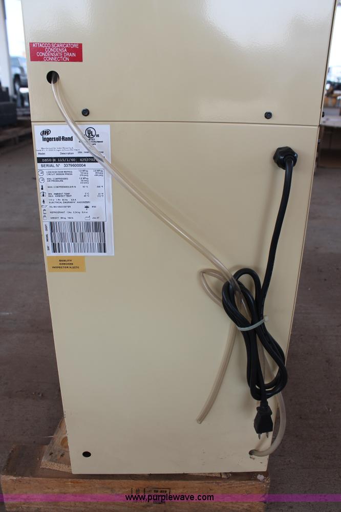 image for item AK9586 Ingersoll Rand DS50-H DryStar refrigerated air dryer