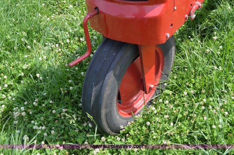 image for item AO9067 B.F. Avery A tractor