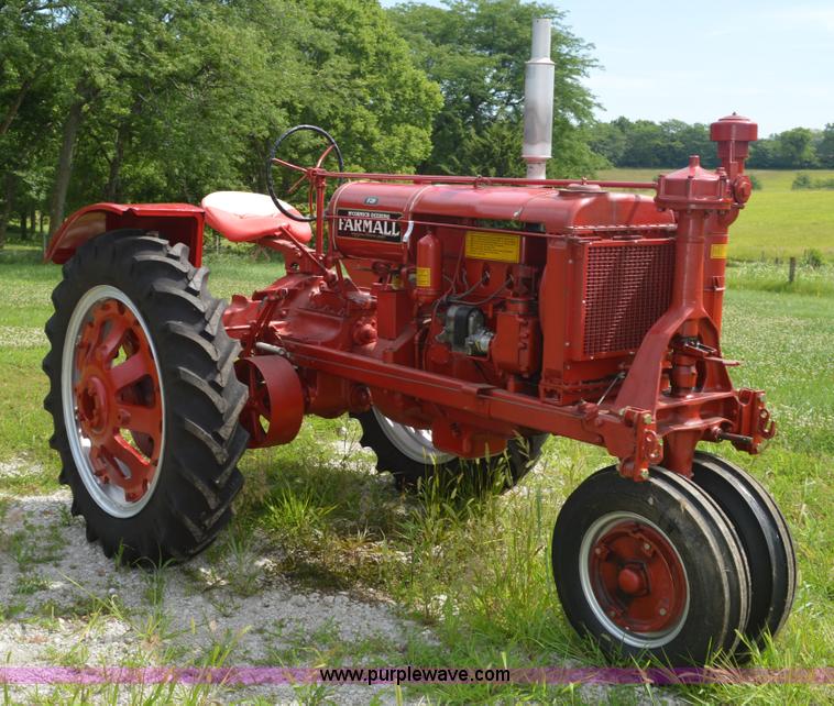 image for item AO9070 McCormick-Deering Farmall F20 tractor